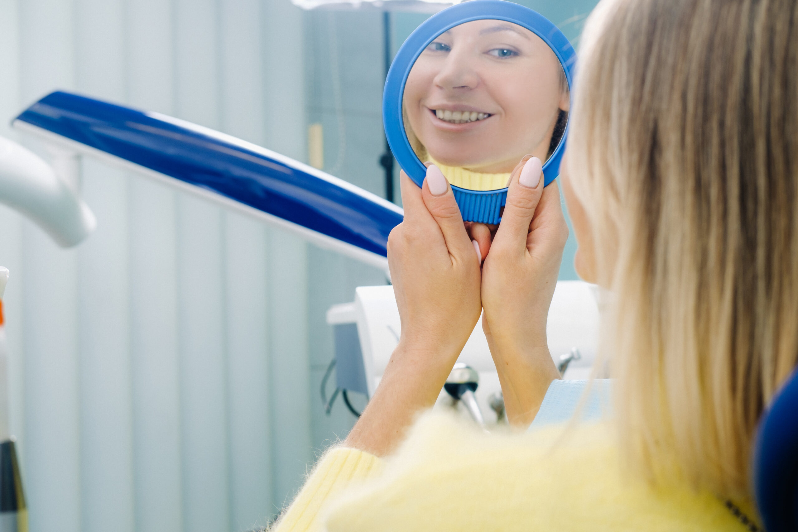 Personalized Smile Restoration with Dental Implants